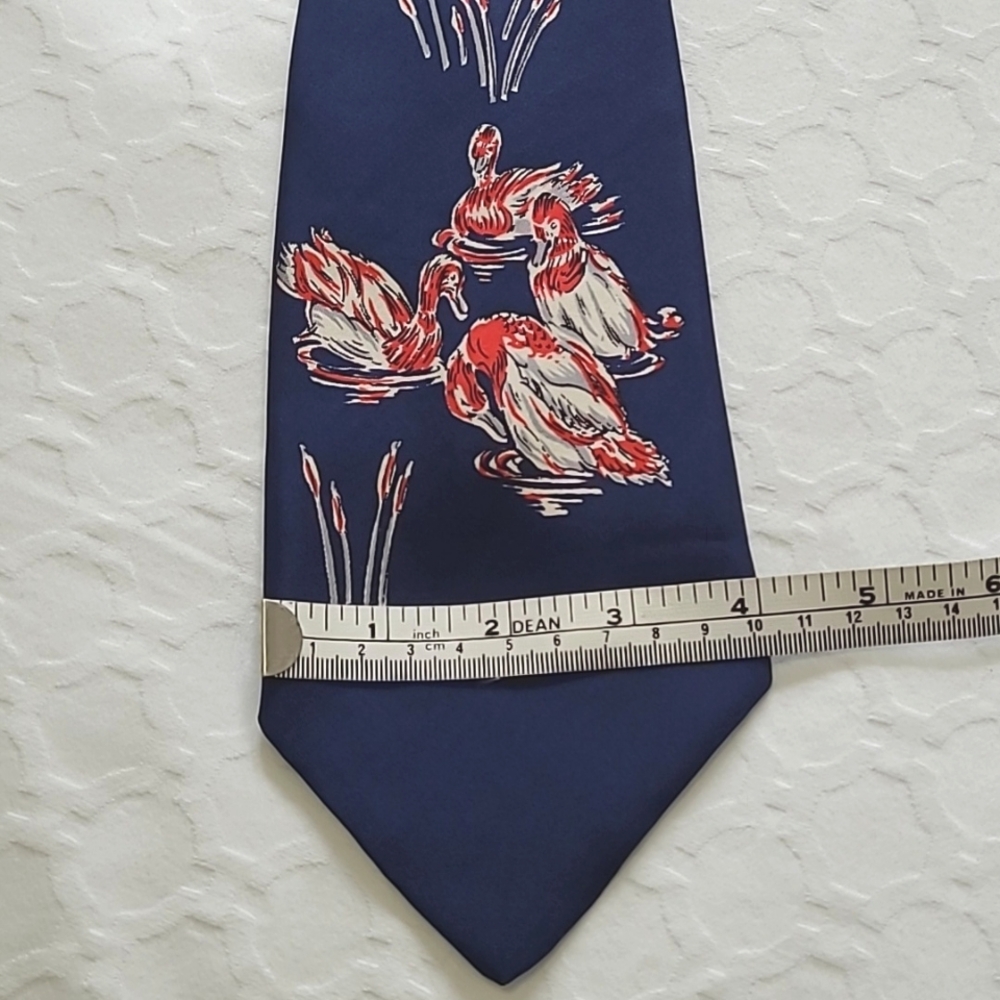Vtg. SILK Duck Print Neck Tie - Picture 3 of 7